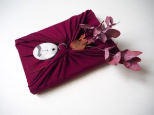 DIY : Faites un emballage cadeau express #upcycling #gift